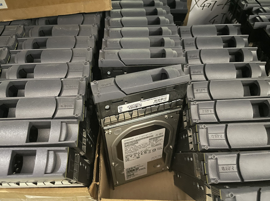 X446A-R6 NetApp FAS 2220 FAS2240-2 FAS2240-4 200 گیگابایت 6G SAS SSD 2.5 SFF